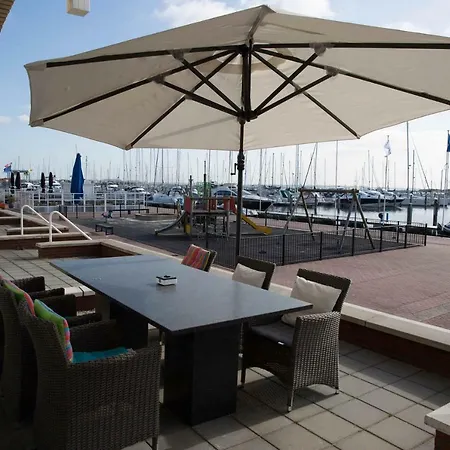 酒店 Hureninzeeland - Marina Port Zelande Comfort Appartementen