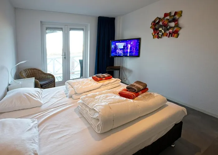 Hotel Hureninzeeland - Marina Port Zelande Comfort Plus Appartementen Ouddorp