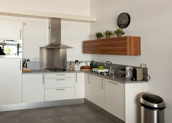 Hureninzeeland - Marina Port Zelande Comfort Plus Appartementen * Ouddorp