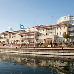 酒店 Hureninzeeland - Marina Port Zelande Comfort Appartementen 奥德多普