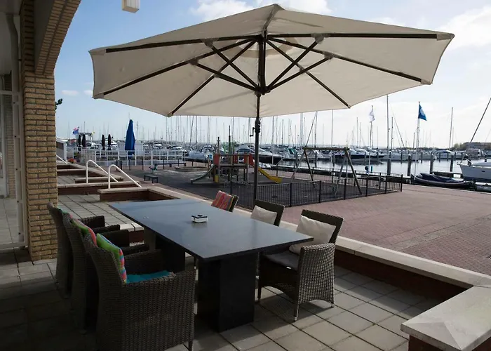Hotel Hureninzeeland - Marina Port Zelande Comfort Plus Appartementen